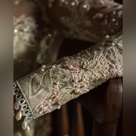 Suffuse formal pret - Picture 4 of 12